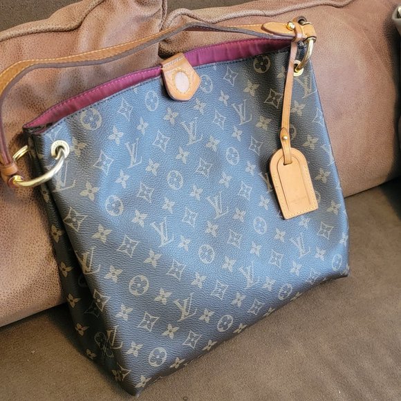 Graceful PM, Emilie Wallet. Box, Storage & Shopping Bags for both items - Picture 4 of 8